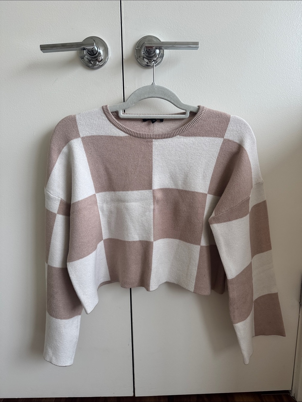 Papermoon Cropped Checkerboard Sweater - Cream & Taupe